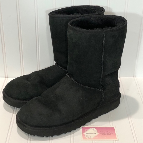 ugg classic short 2 black